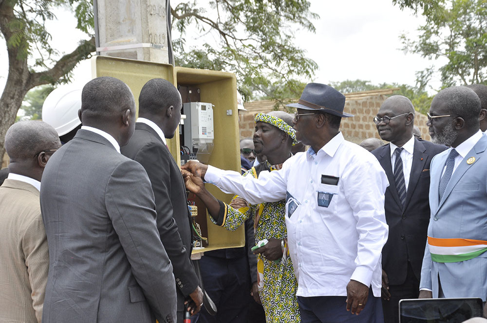 Dossier  Cte d'Ivoire : de l'exceptionnelle inversion du taux de pauvret par Alassane Ouattara